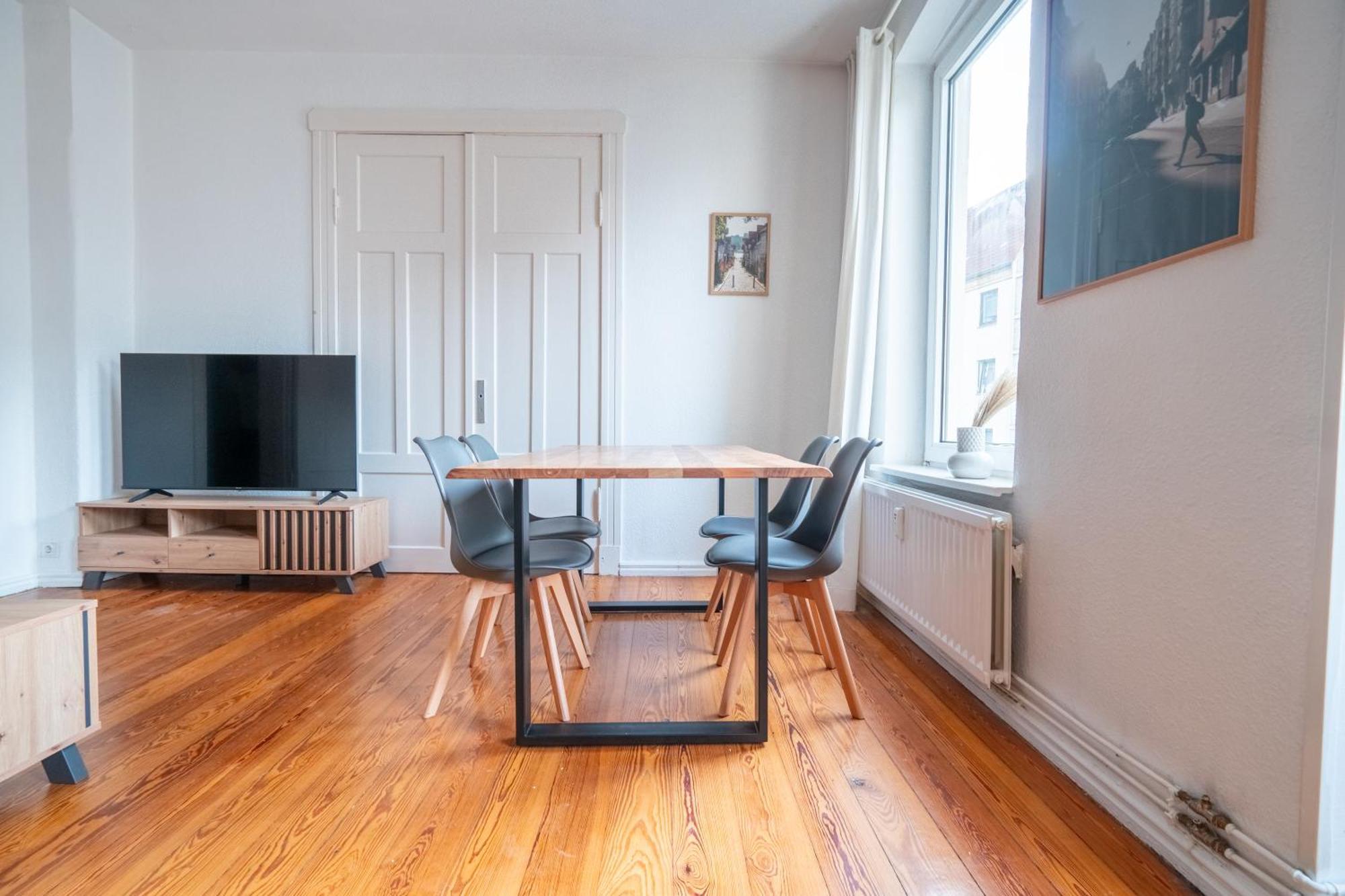 Grosses Apartment Mit 2 Balkonen Zentral Am Nordertor Фленсбург Экстерьер фото