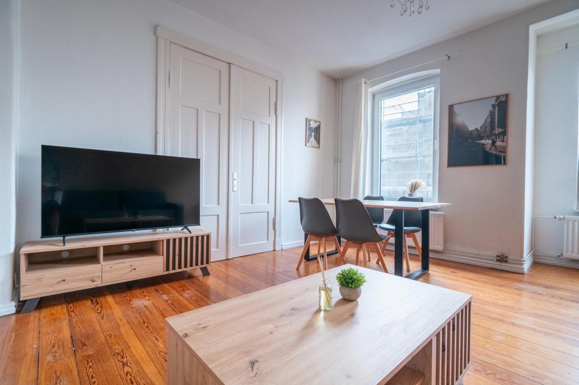 Grosses Apartment Mit 2 Balkonen Zentral Am Nordertor Фленсбург Экстерьер фото